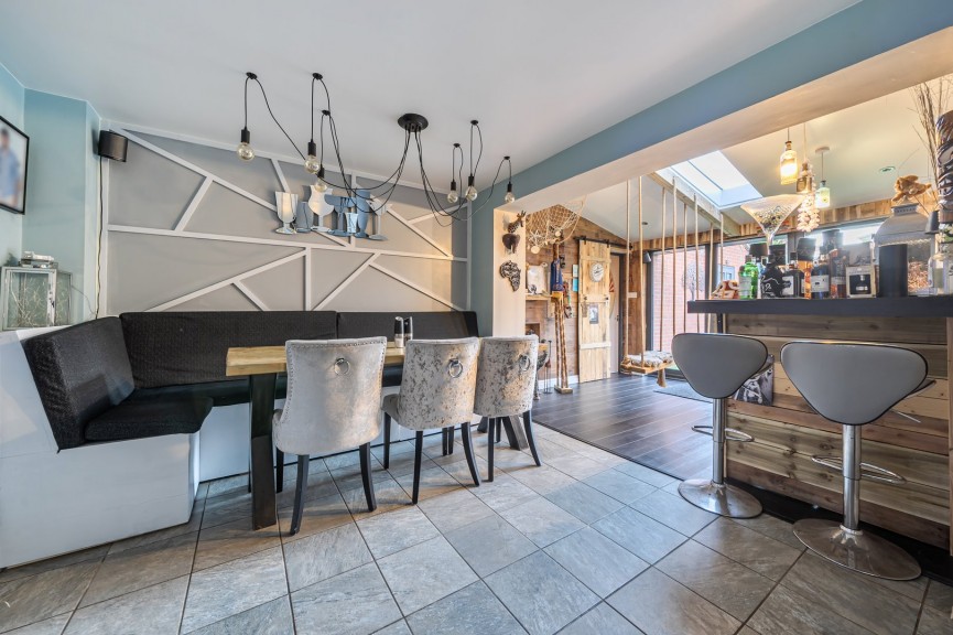 4 bedroom House for Sale Plough Lane, Shefford, Bedfordshire