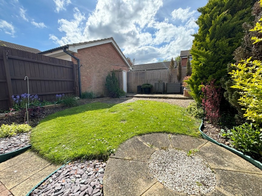 2 bedroom House for Letting Iredale View, Baldock, Herts