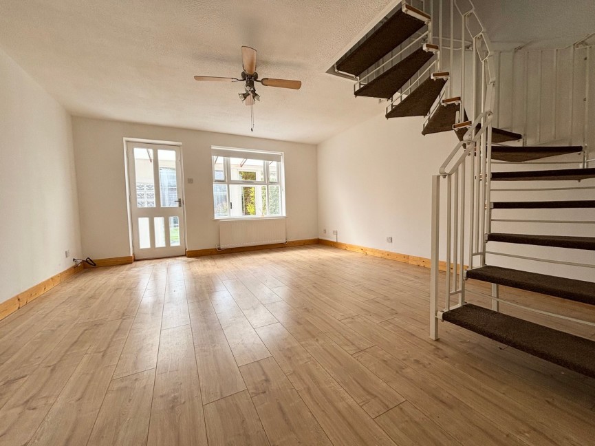 2 bedroom House for Letting Iredale View, Baldock, Herts