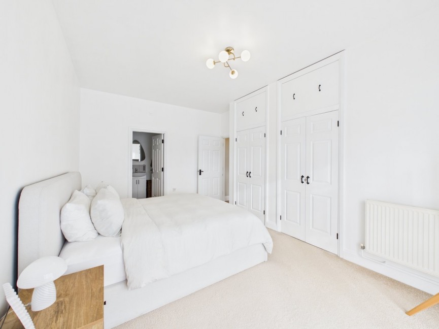 2 bedroom Flat for Sale Kingsfield Road, Biggleswade, Bedfordshire