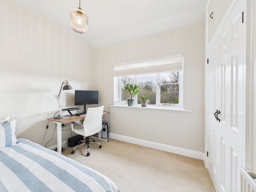 2 bedroom Flat for Sale Kingsfield Road, Biggleswade, Bedfordshire