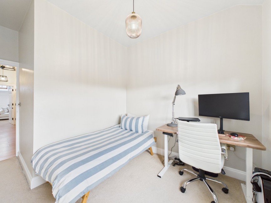 2 bedroom Flat for Sale Kingsfield Road, Biggleswade, Bedfordshire