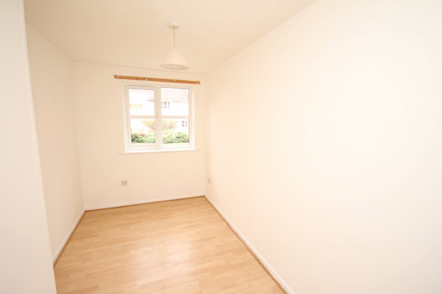 2 bedroom Flat for Sale Marmet Avenue, Letchworth Garden City, Hertfordshire