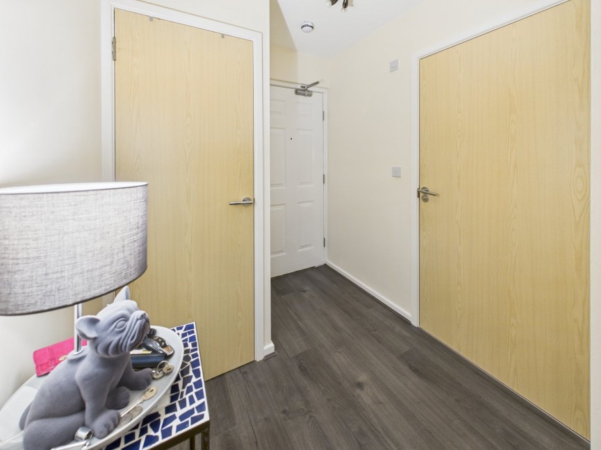 1 bedroom Flat for Sale Exmoor Avenue, Biggleswade, Bedfordshire