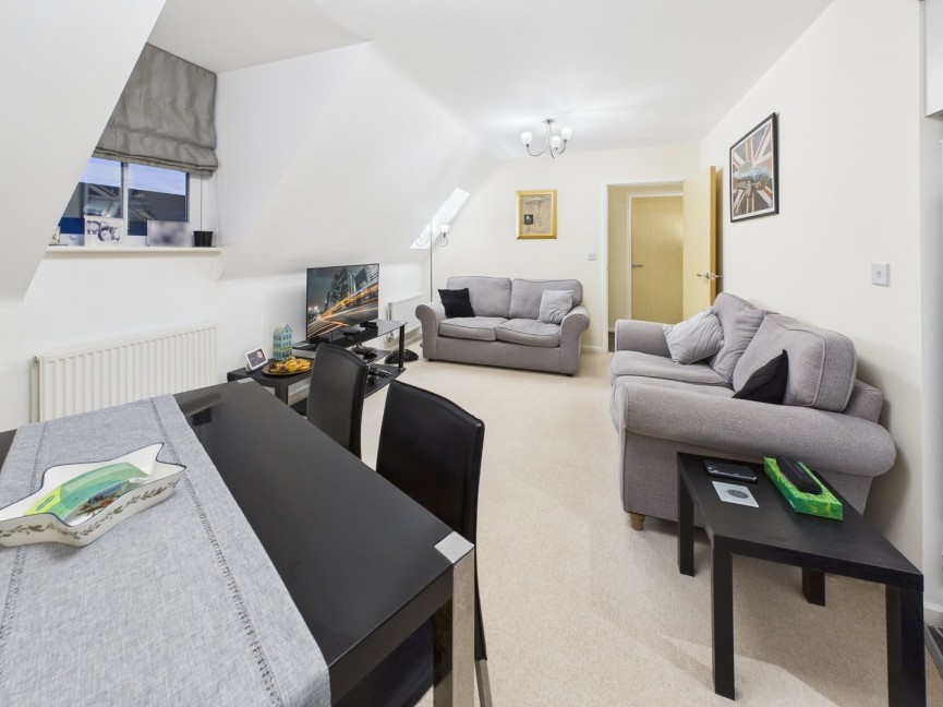 1 bedroom Flat for Sale Exmoor Avenue, Biggleswade, Bedfordshire