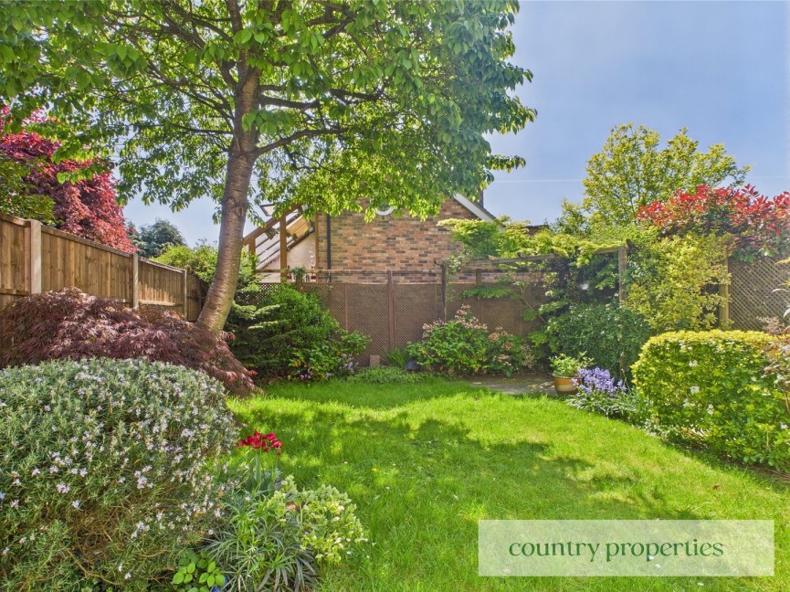 3 bedroom House for Sale Barleycroft Road, Welwyn Garden City, Hertfordshire