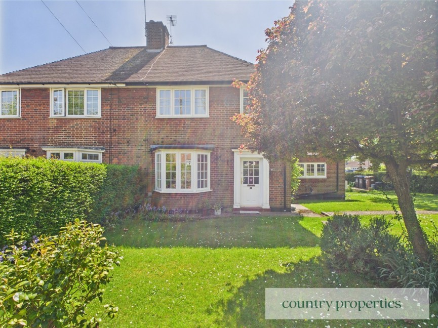 3 bedroom House for Sale Barleycroft Road, Welwyn Garden City, Hertfordshire