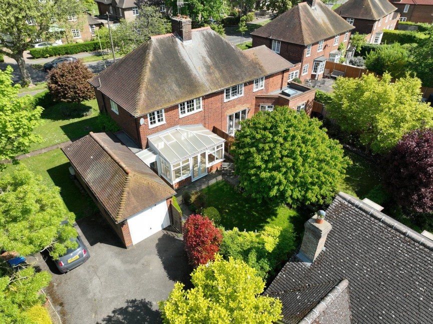 3 bedroom House for Sale Barleycroft Road, Welwyn Garden City, Hertfordshire