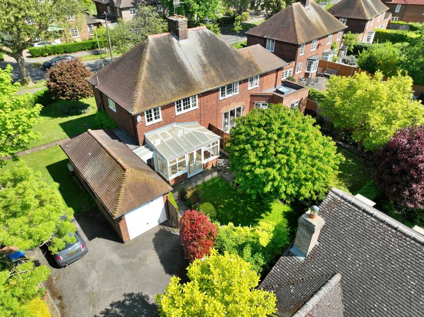 3 bedroom House for Sale Barleycroft Road, Welwyn Garden City, Hertfordshire