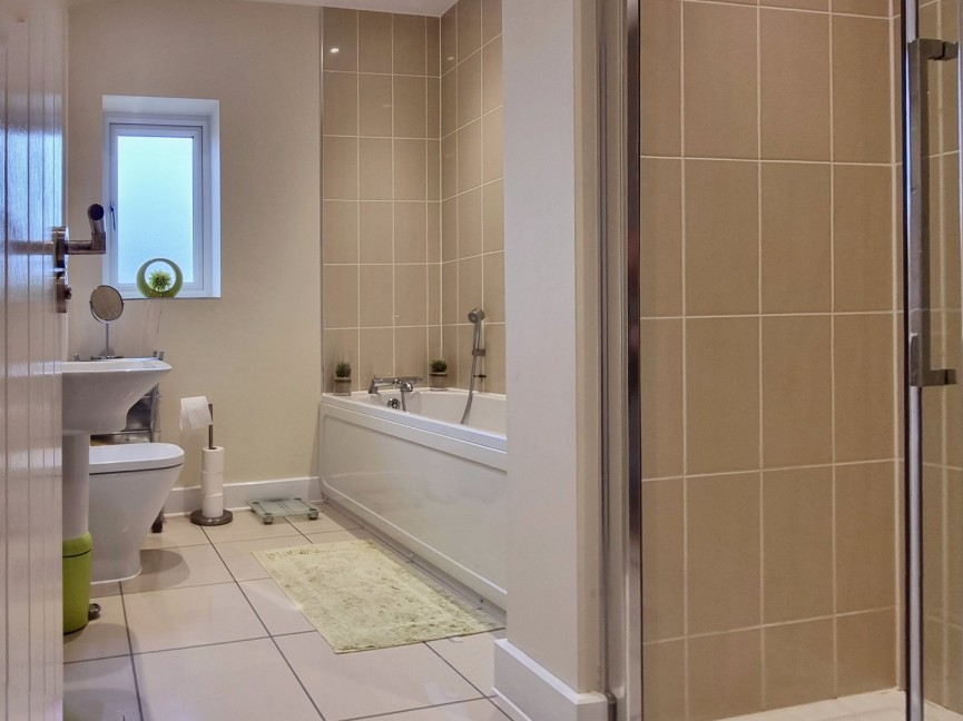 5 bedroom House for Sale Silsoe, Bedfordshire