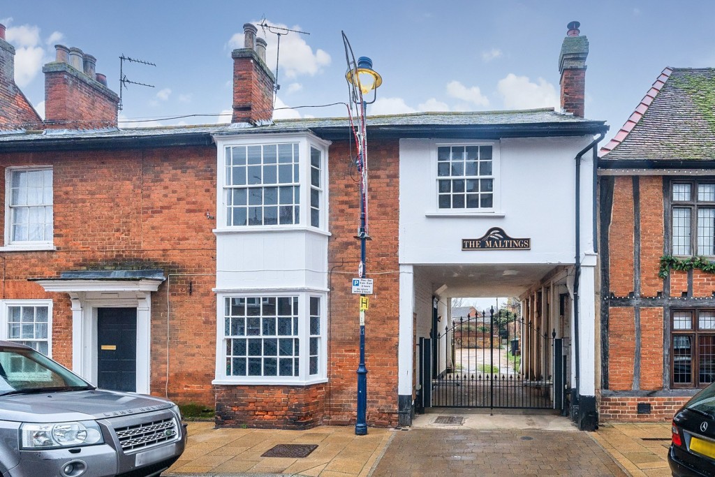 High Street, Shefford, Bedfordshire
