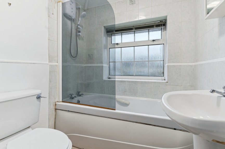 3 bedroom House for Sale Bearton Green, Hitchin, Hertfordshire