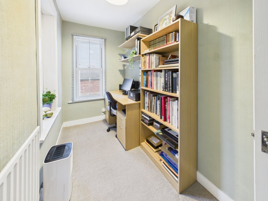 3 bedroom House for Sale Bygrave Road, Baldock, Hertfordshire