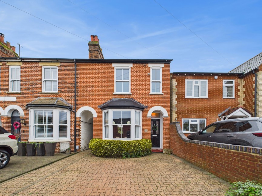 3 bedroom House for Sale Bygrave Road, Baldock, Hertfordshire