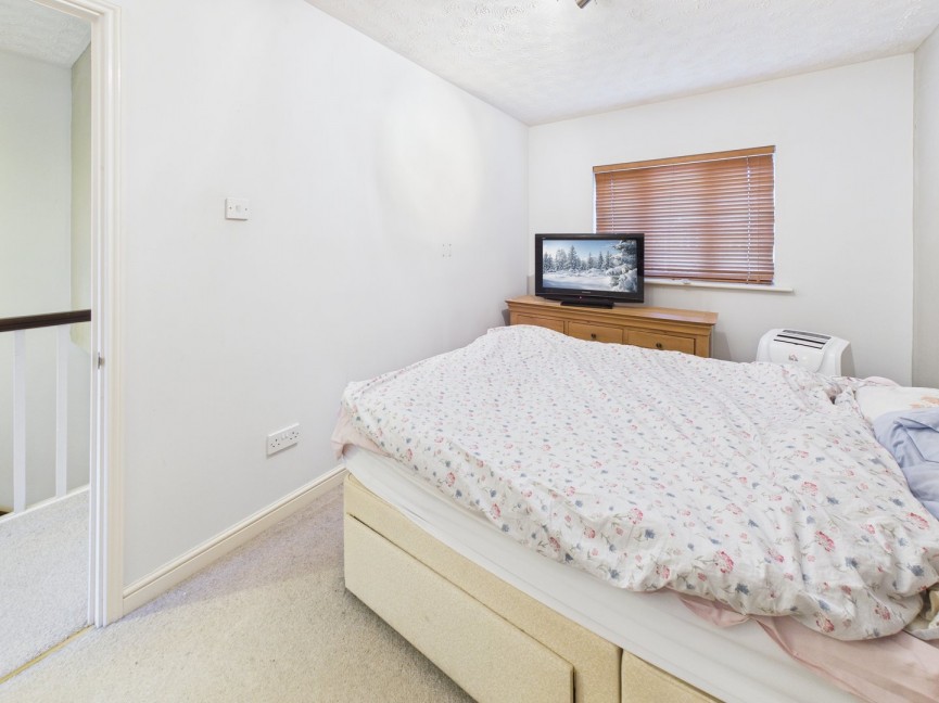 3 bedroom House for Sale Berkeley Close, Biggleswade, Bedfordshire