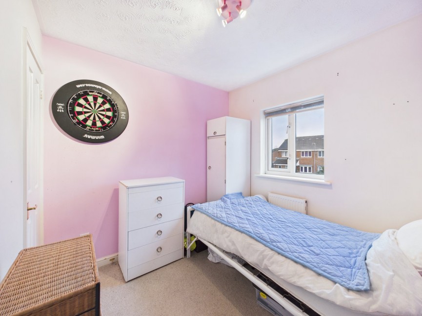 3 bedroom House for Sale Berkeley Close, Biggleswade, Bedfordshire