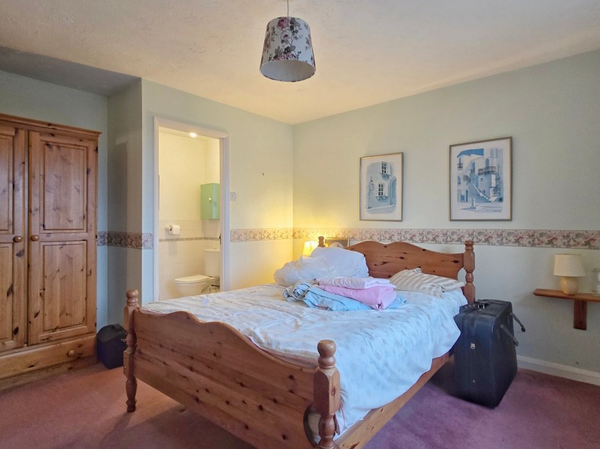 4 bedroom House for Sale Ampthill, Bedfordshire