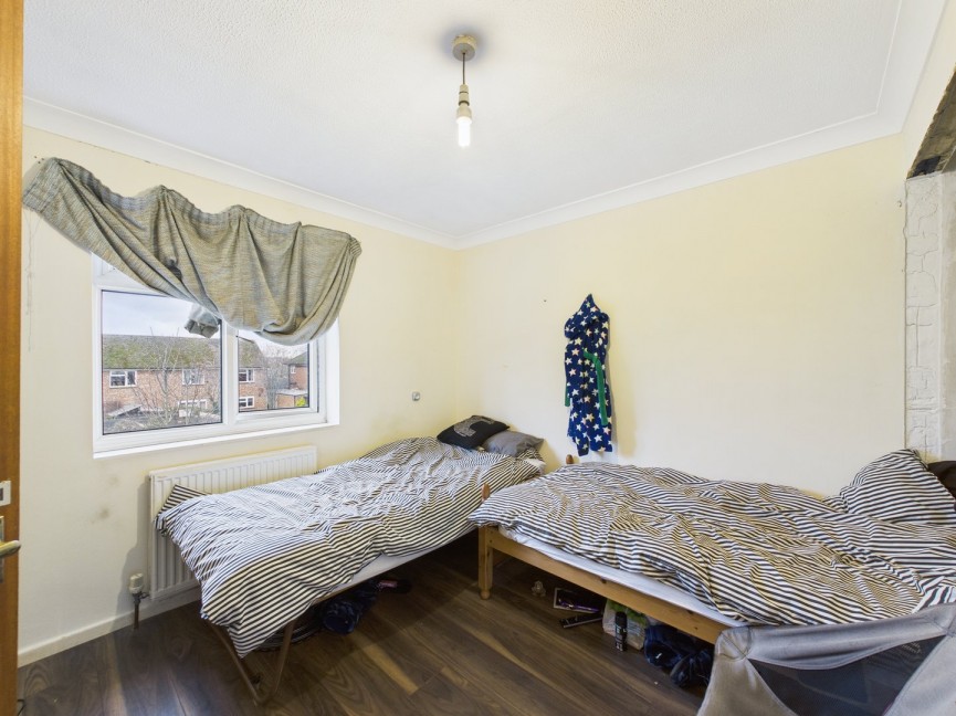 4 bedroom House for Sale Spring Close, Biggleswade, Bedfordshire