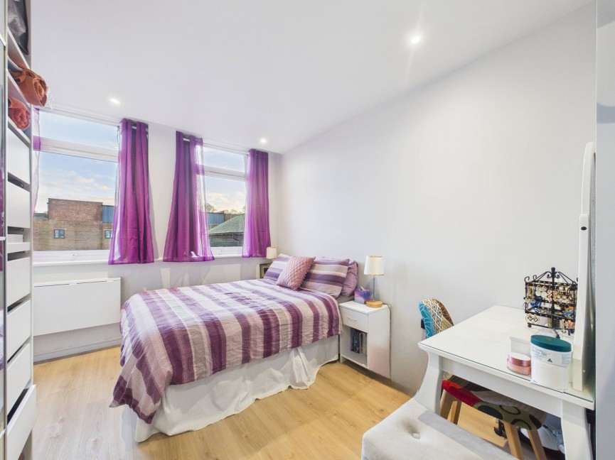 1 bedroom Flat for Sale John Street, Royston, Hertfordshire