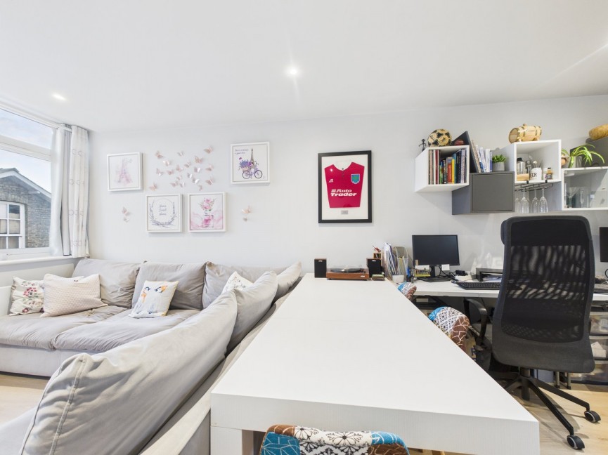 1 bedroom Flat for Sale John Street, Royston, Hertfordshire