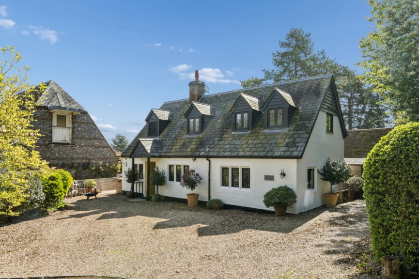 3 bedroom House for Sale Gosmore, Hitchin, Hertfordshire