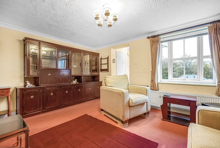 3 bedroom House for Sale Drakes Way, Hatfield, Hertfordshire