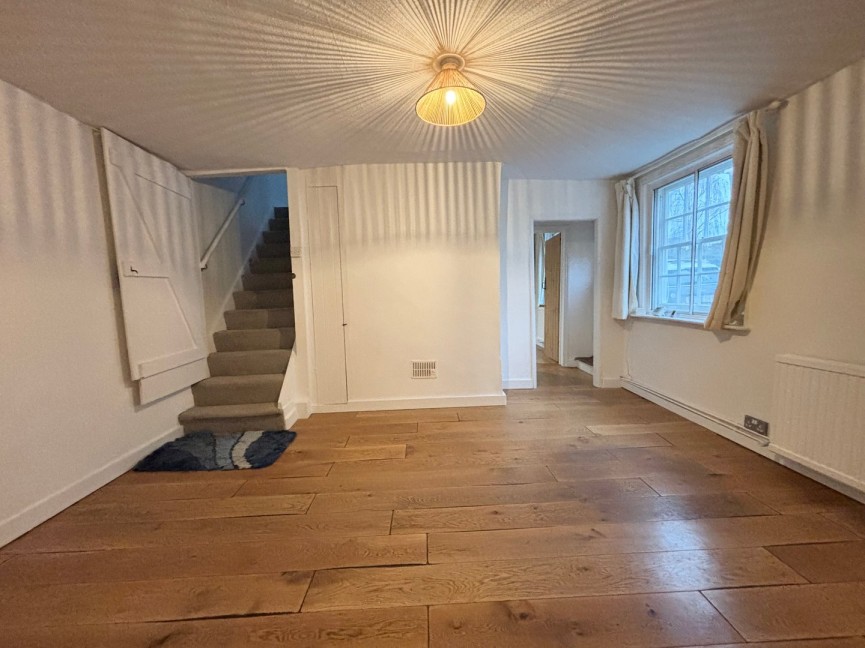 3 bedroom House for Letting High Street, ASHWELL, Hertfordshire