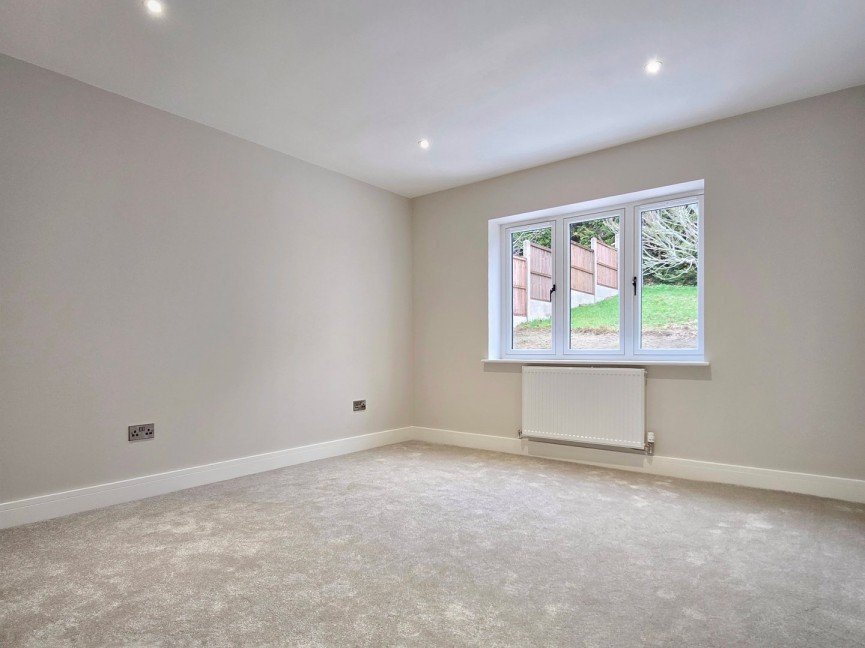 2 bedroom Bungalow for Sale Maulden, Bedfordshire