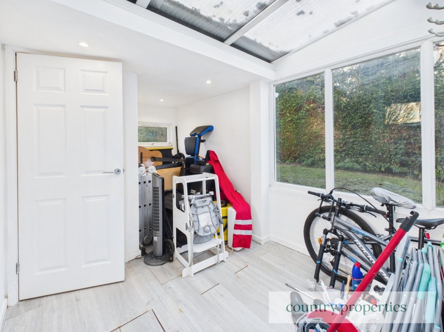 2 bedroom House for Sale Breakmead, Welwyn Garden City, Hertfordshire