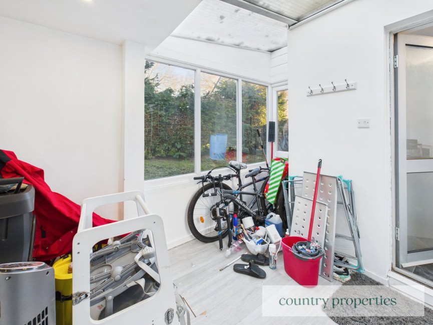 2 bedroom House for Sale Breakmead, Welwyn Garden City, Hertfordshire