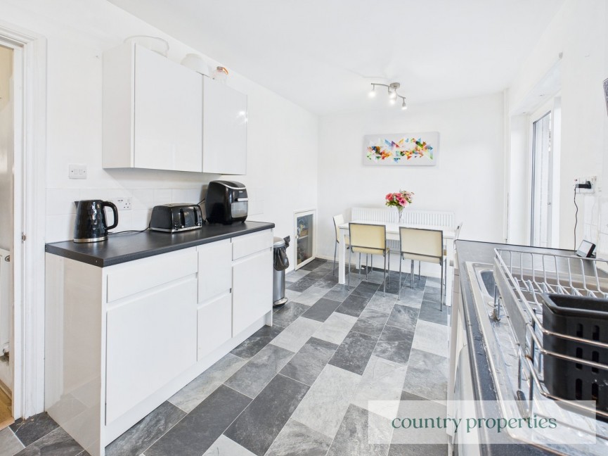 2 bedroom House for Sale Breakmead, Welwyn Garden City, Hertfordshire