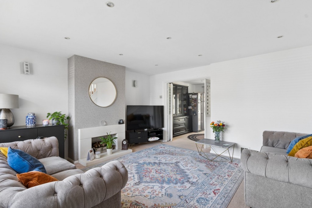 Westbury Close, Hitchin, Hertfordshire