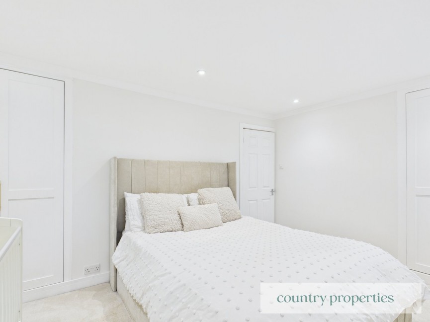 2 bedroom House for Sale Little Ganett, Welwyn Garden City, Hertfordshire