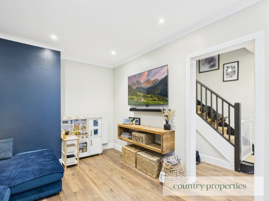 2 bedroom House for Sale Little Ganett, Welwyn Garden City, Hertfordshire