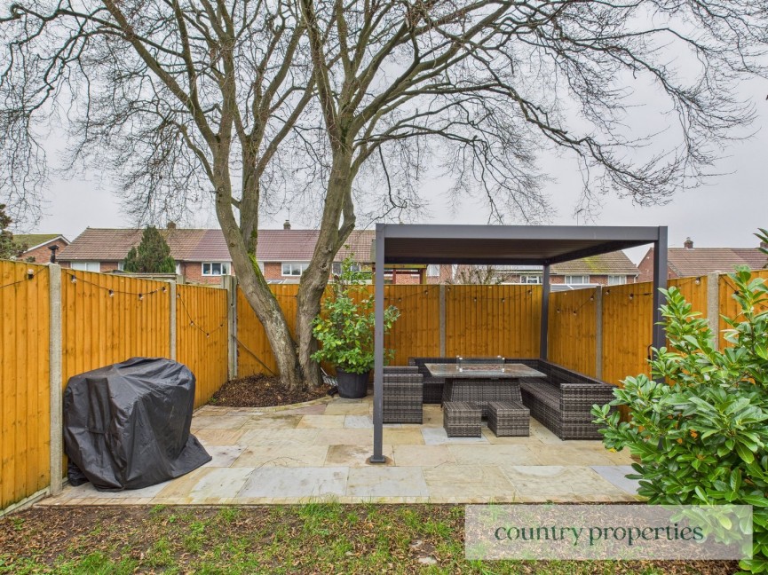2 bedroom House for Sale Little Ganett, Welwyn Garden City, Hertfordshire