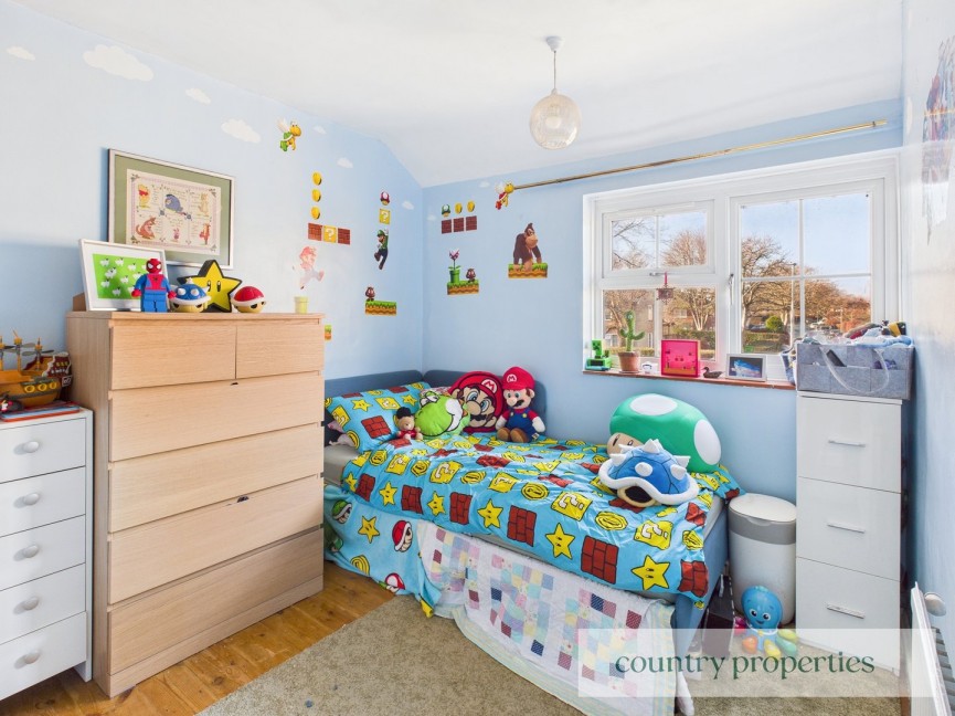 3 bedroom House for Sale Hollybush Lane, Welwyn Garden City, Hertfordshire