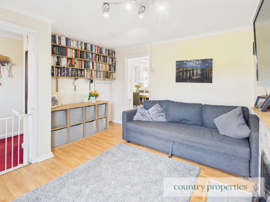 3 bedroom House for Sale Hollybush Lane, Welwyn Garden City, Hertfordshire