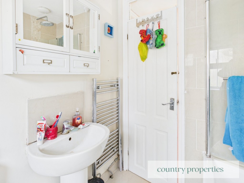 Hollybush Lane, Welwyn Garden City, Hertfordshire