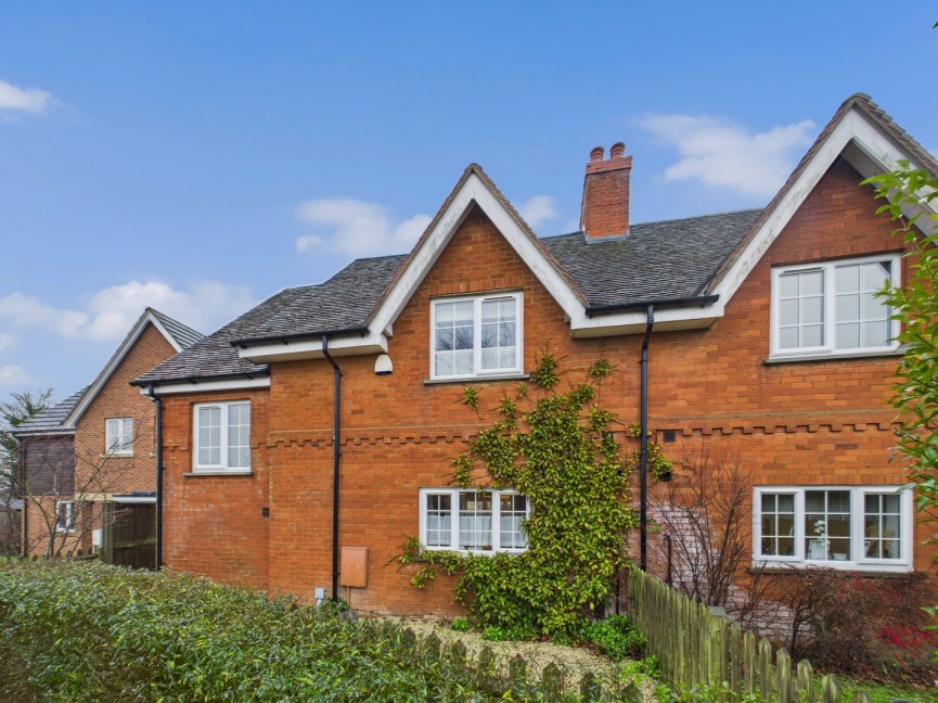 3 bedroom House for Sale Royston Road, Baldock, Hertfordshire