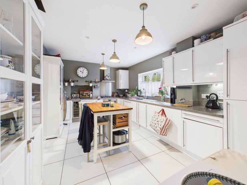 3 bedroom House for Sale Royston Road, Baldock, Hertfordshire