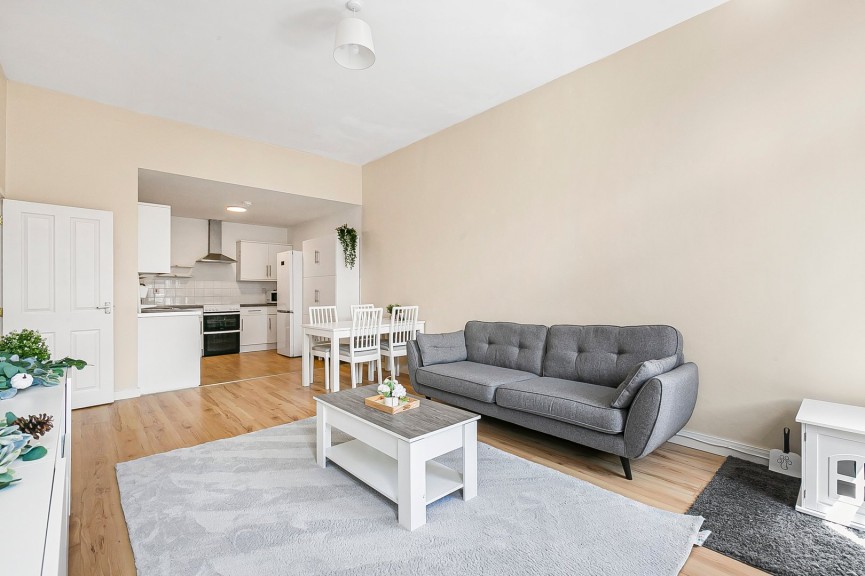 2 bedroom Flat for Sale Town Centre, Hatfield, Hertfordshire