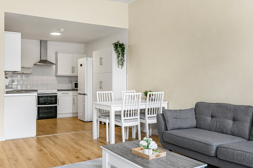 2 bedroom Flat for Sale Town Centre, Hatfield, Hertfordshire