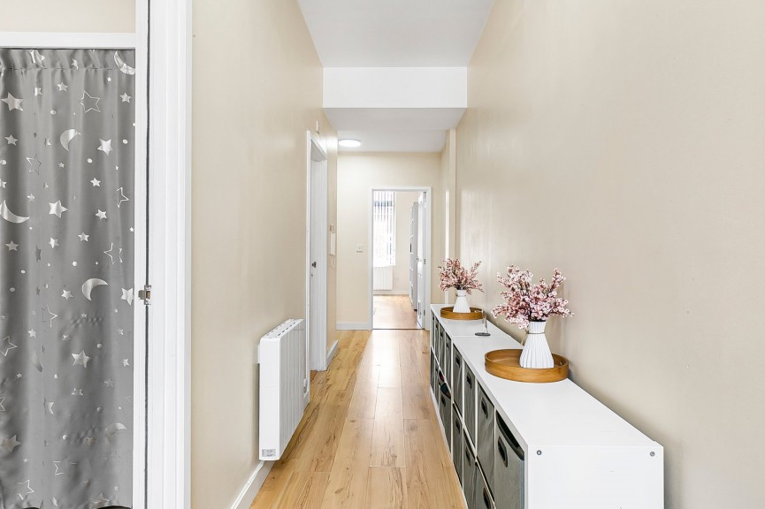 2 bedroom Flat for Sale Town Centre, Hatfield, Hertfordshire