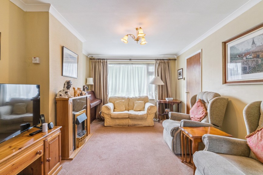 3 bedroom House for Sale Riddy Hill Close, Hitchin, Hertfordshire