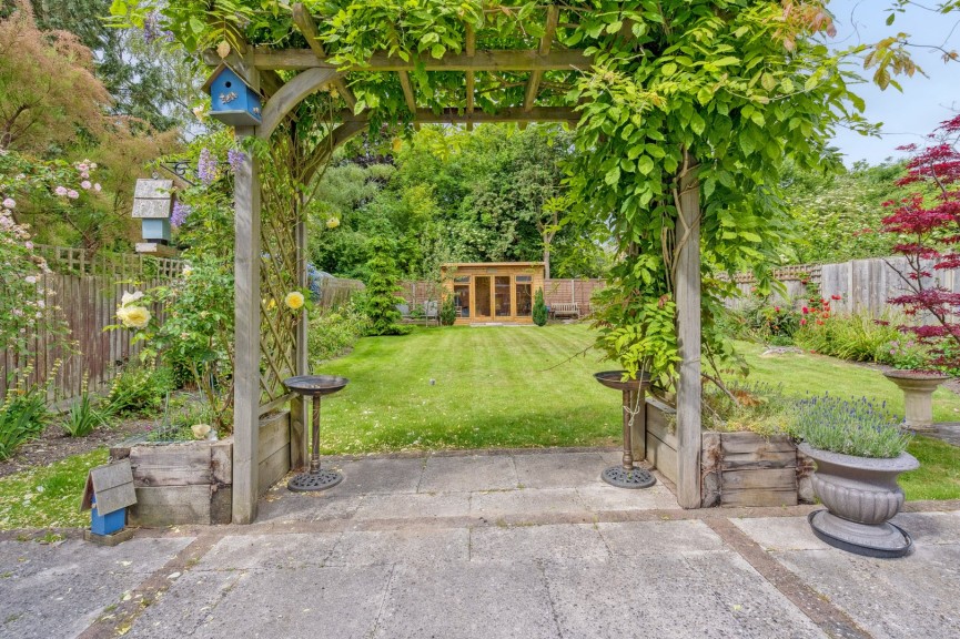 3 bedroom Bungalow for Sale Meldreth, Royston, Cambridgeshire