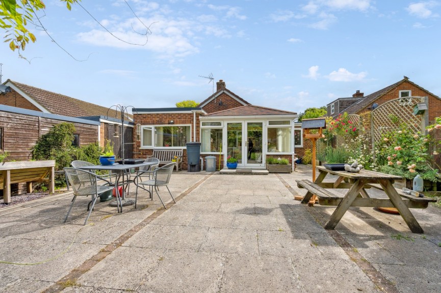 3 bedroom Bungalow for Sale Meldreth, Royston, Cambridgeshire