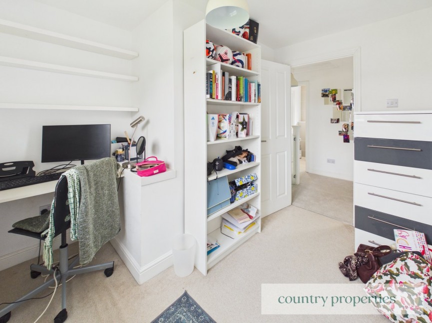 4 bedroom House for Sale Haymeads, Welwyn Garden City, Hertfordshire