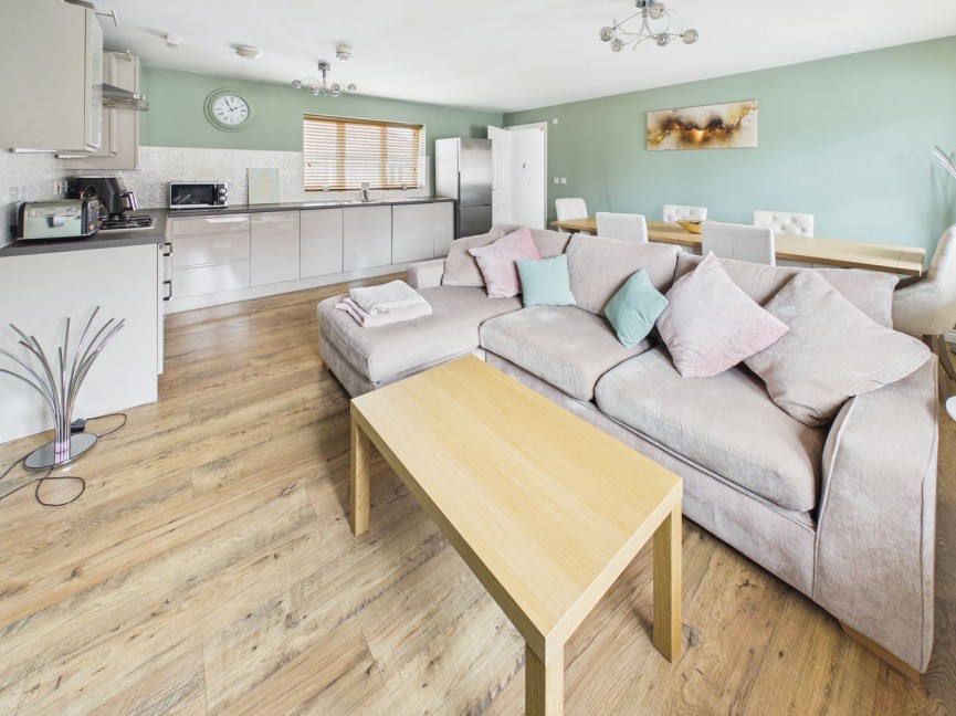 2 bedroom House for Sale Chamberlain Park, Biggleswade, Bedfordshire
