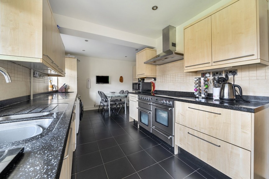 5 bedroom House for Sale Whinnetts Way, Pulloxhill, Bedfordshire