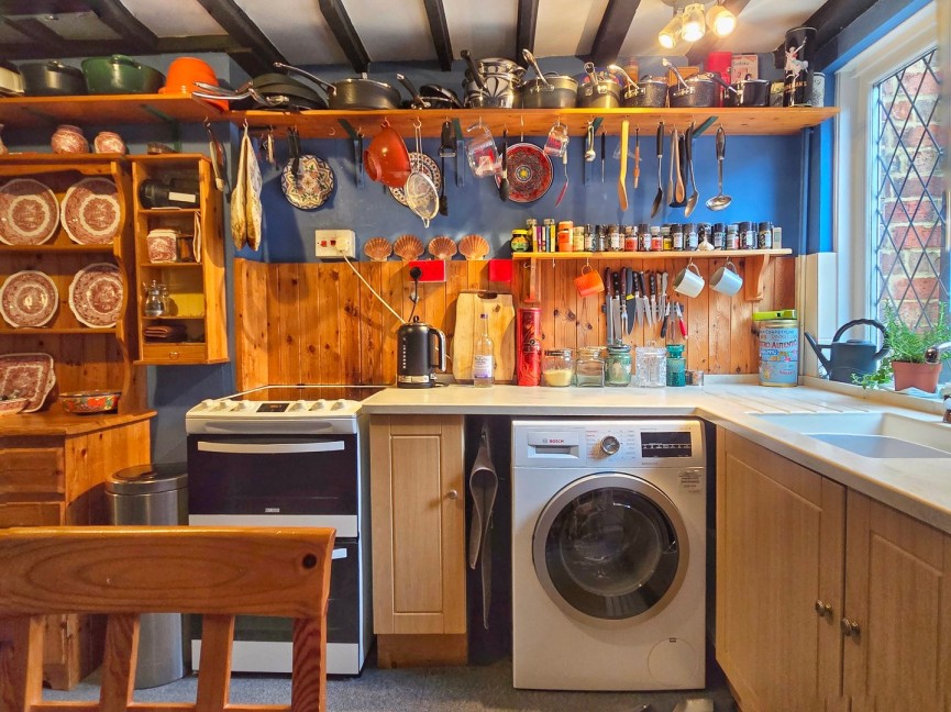 2 bedroom House for Sale Millbrook, Bedfordshire